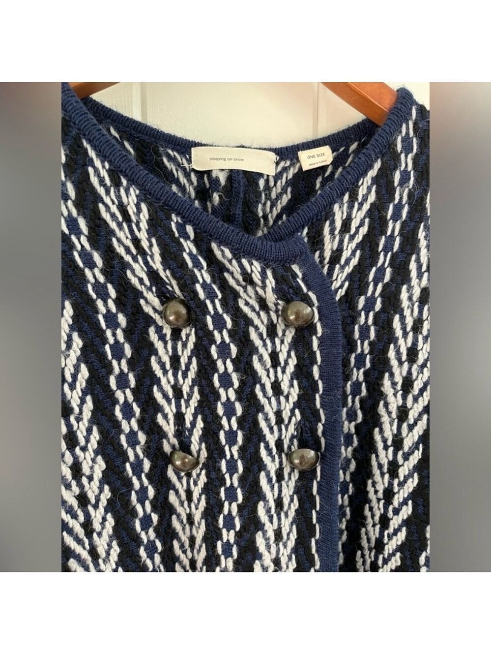 Sleeping On Snow Anthropologie Tajo Jacquard Poncho Cape Fringe O/S - Picture 7 of 13